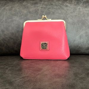 Dooney & Bourke kisslock NWOT bubble gum color